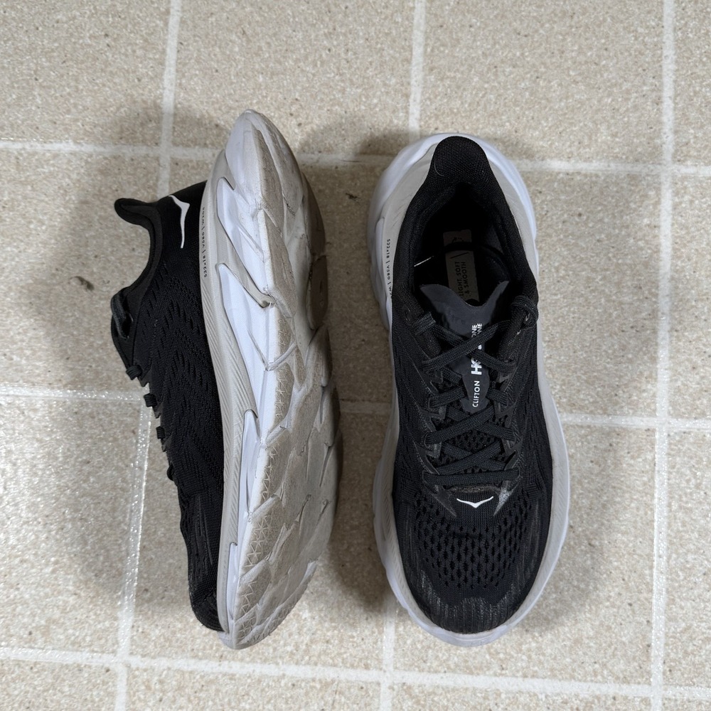 Hoka One One Clifton Edge Black White Women's Sz 6.5 Running Shoes 1110511-BWHT - Picture 4 of 8